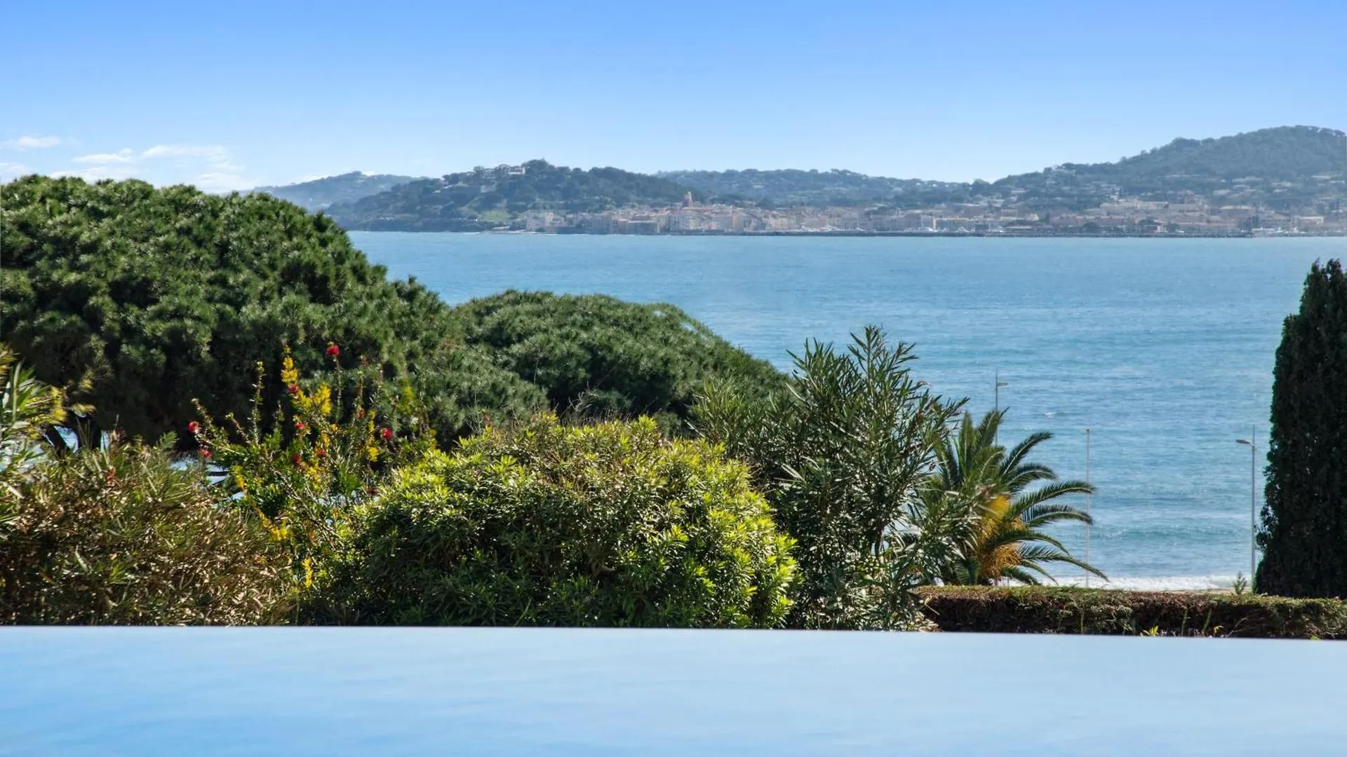 Panorama D'Exception Piscine Chauffee Proche De La Mer Dans Un Domaine Privee Grimaud 0*,  Frankrike